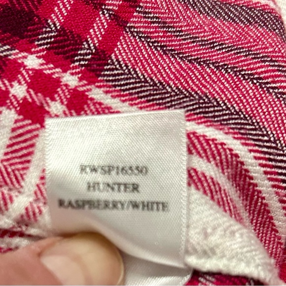 Rails Hunter Button Down in Raspberry & White - Picture 5 of 6